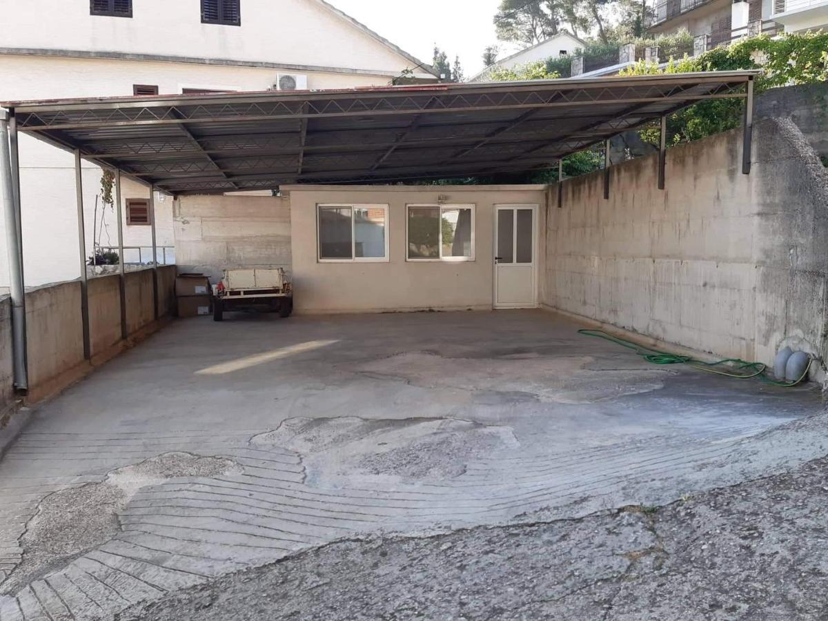 Apartments With A Parking Space Jelsa, Hvar - 8746 เยลซา ภายนอก รูปภาพ