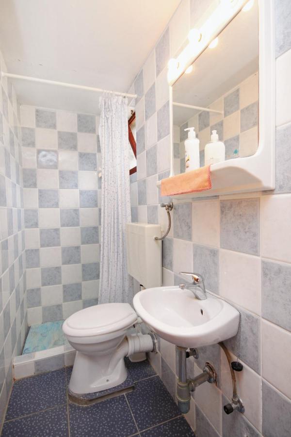 Apartments With A Parking Space Jelsa, Hvar - 8746 เยลซา ภายนอก รูปภาพ