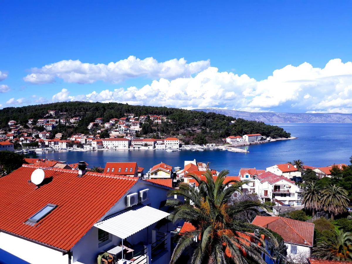 Apartments With A Parking Space Jelsa, Hvar - 8746 เยลซา ภายนอก รูปภาพ