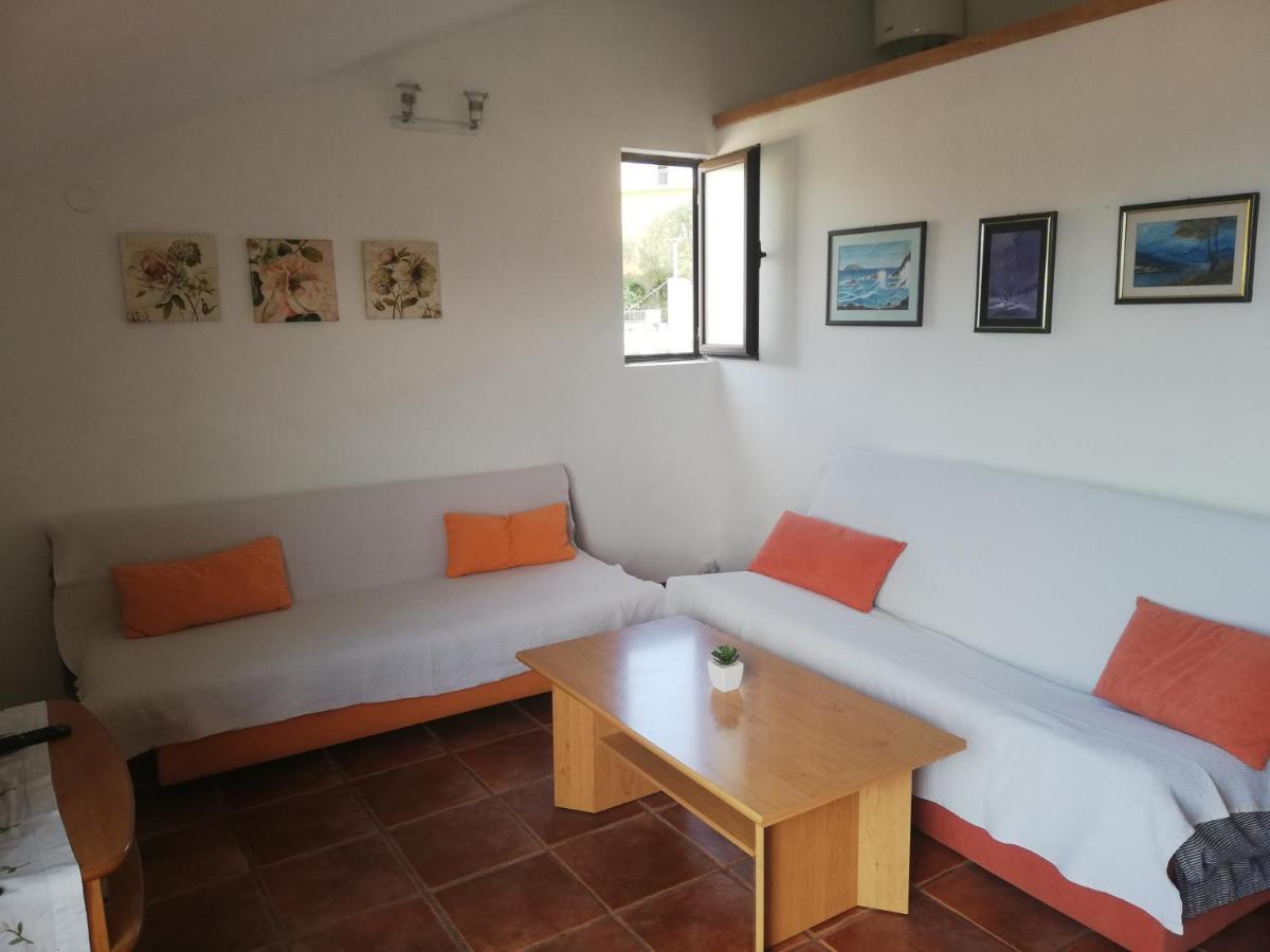 Apartments With A Parking Space Jelsa, Hvar - 8746 เยลซา ภายนอก รูปภาพ